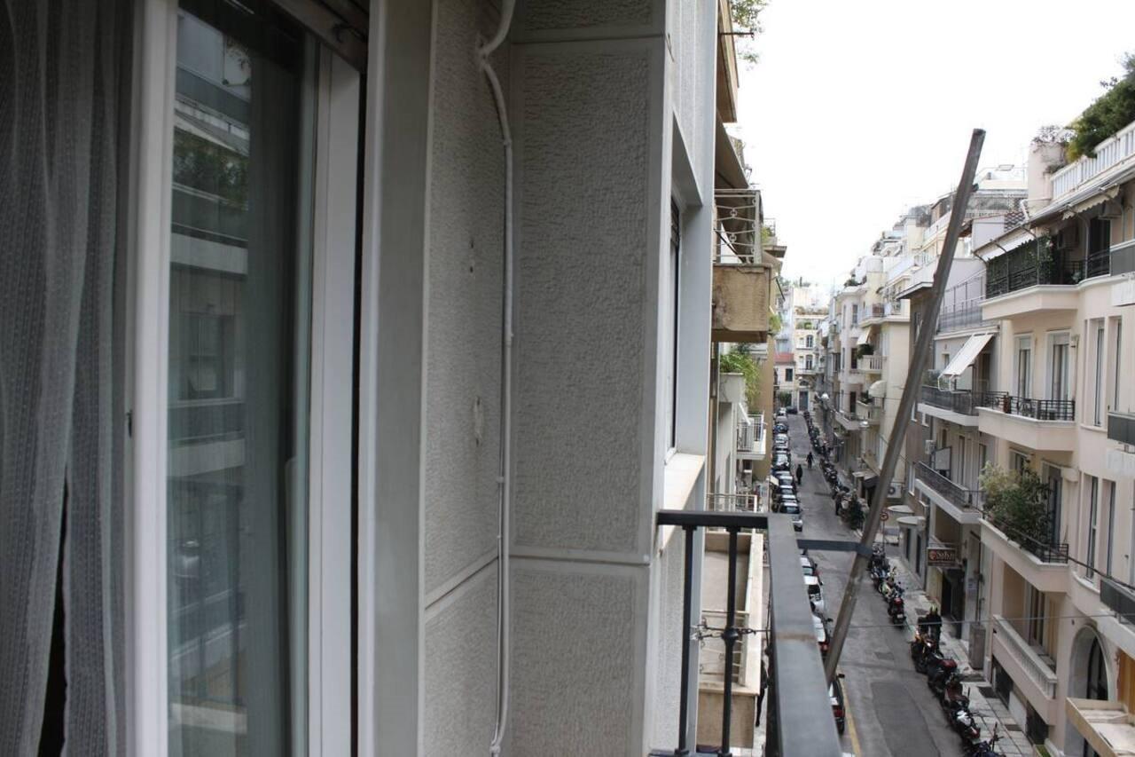 Cheery Apartment In The Center Of Athènes Extérieur photo