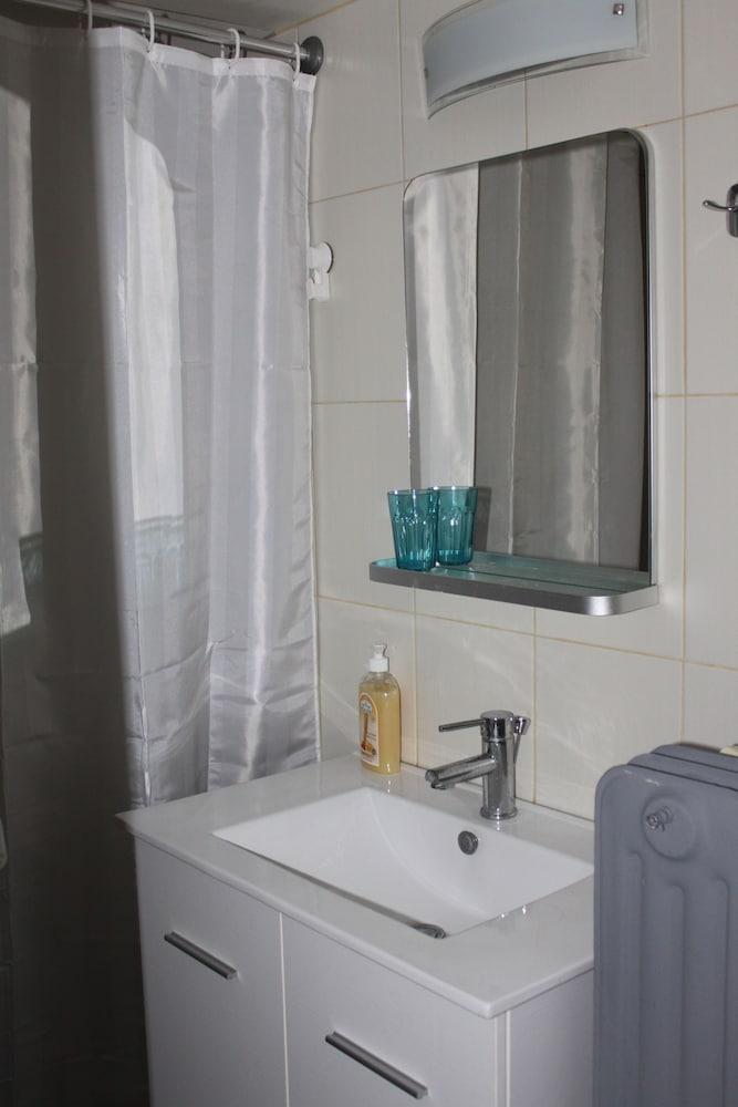 Cheery Apartment In The Center Of Athènes Extérieur photo