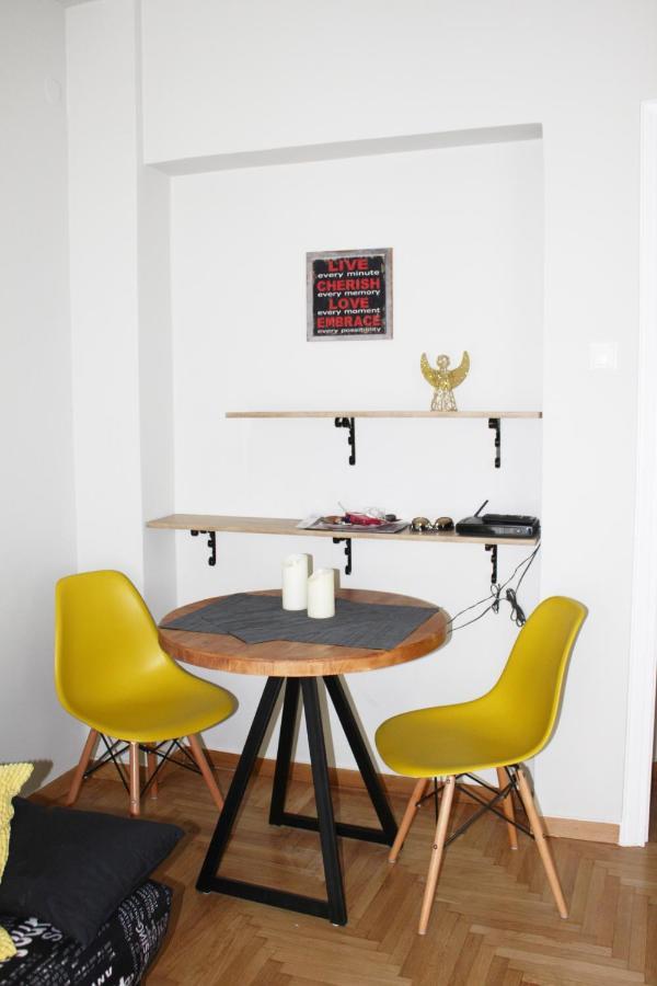 Cheery Apartment In The Center Of Athènes Extérieur photo