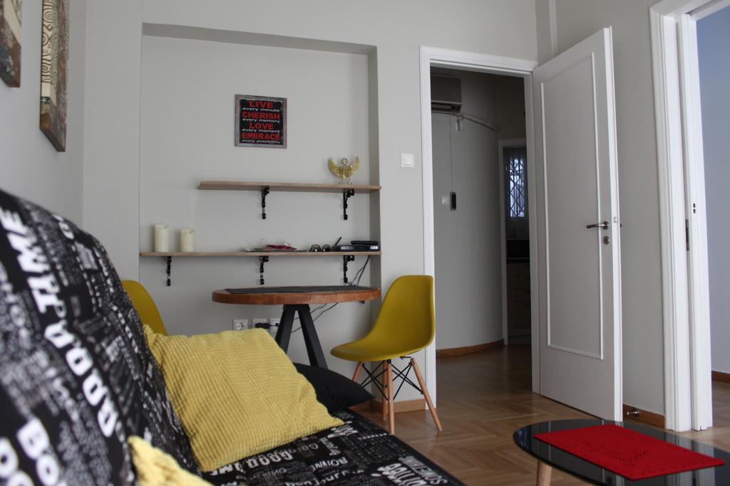 Cheery Apartment In The Center Of Athènes Extérieur photo